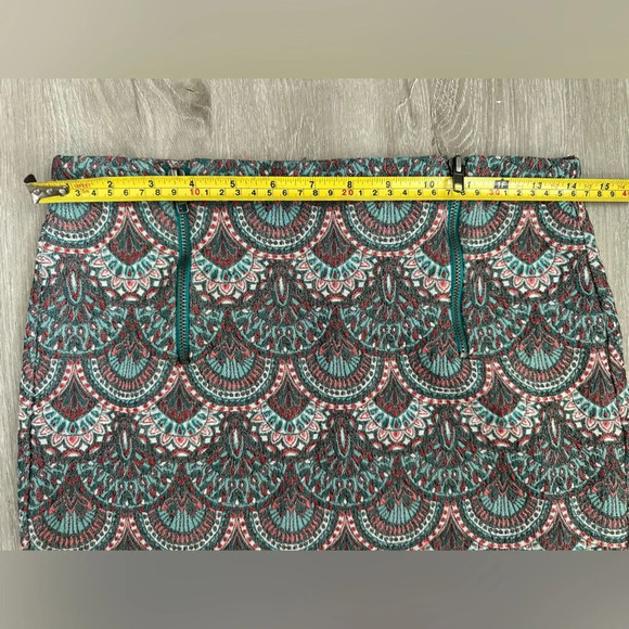 Zara Trafaluc Mini Skirt, Sz 5 - Picture 6 of 7